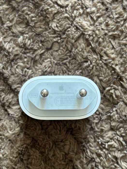 Блок Apple 61w 30w 20w 12w  оригинал для зарядки Macbook Iphone Ipad