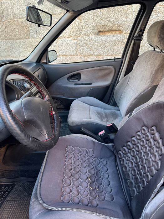 Carro Citroen Saxo