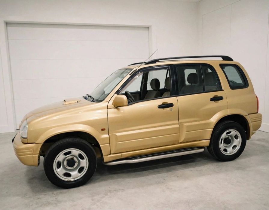 SUZUKI  GRANDE VITARA COM AR condicionado, bom estado