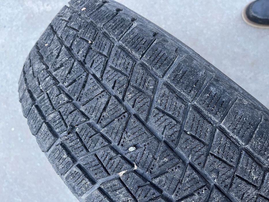 Bridgestone Blizzak DM‑V1 216/65 r16