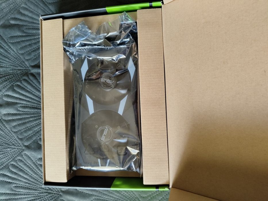 Placa gráfica Asus gforce rtx 3050 6gb