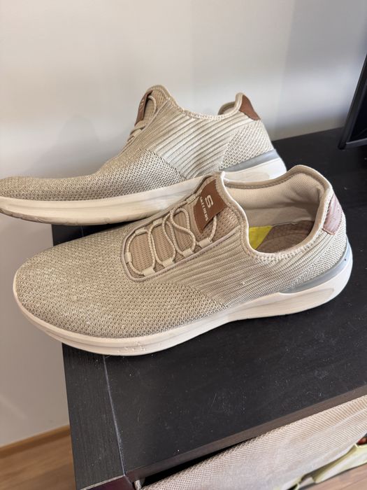 Tenis skechers 48,5 EU com memory foam