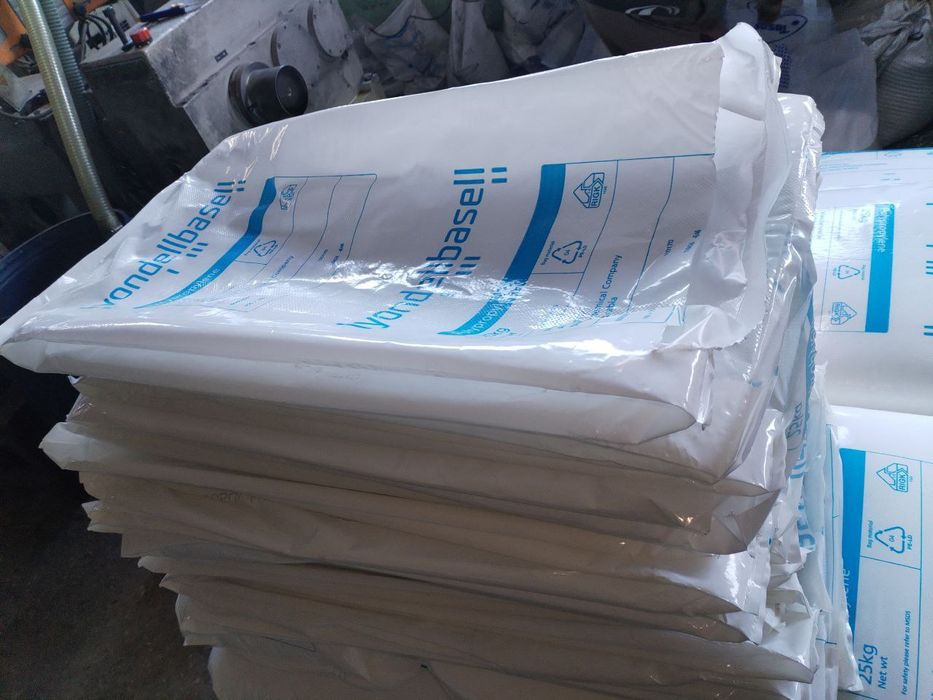 Продам б/у полиэтиленовые мешки