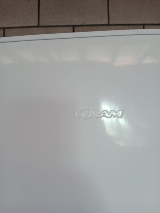 Холодильник GRAM