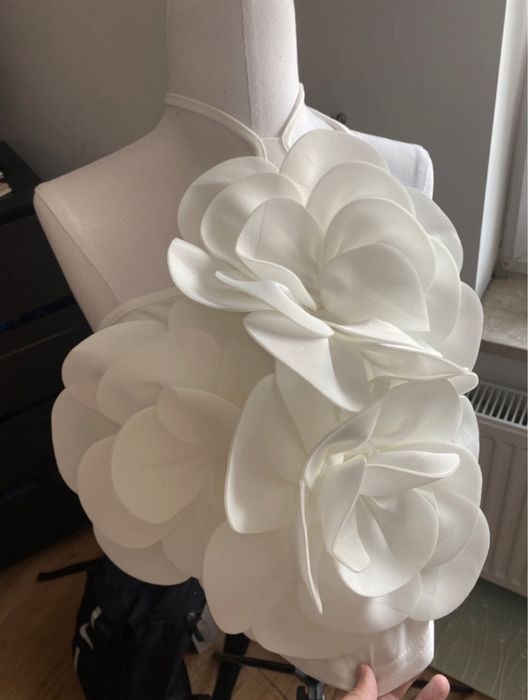 Bluza top duże białe kwiaty świąto okazja wesele szkolna