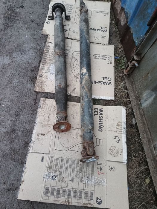 Продам фаркоп и другие запчасти .Цена 500 грн.