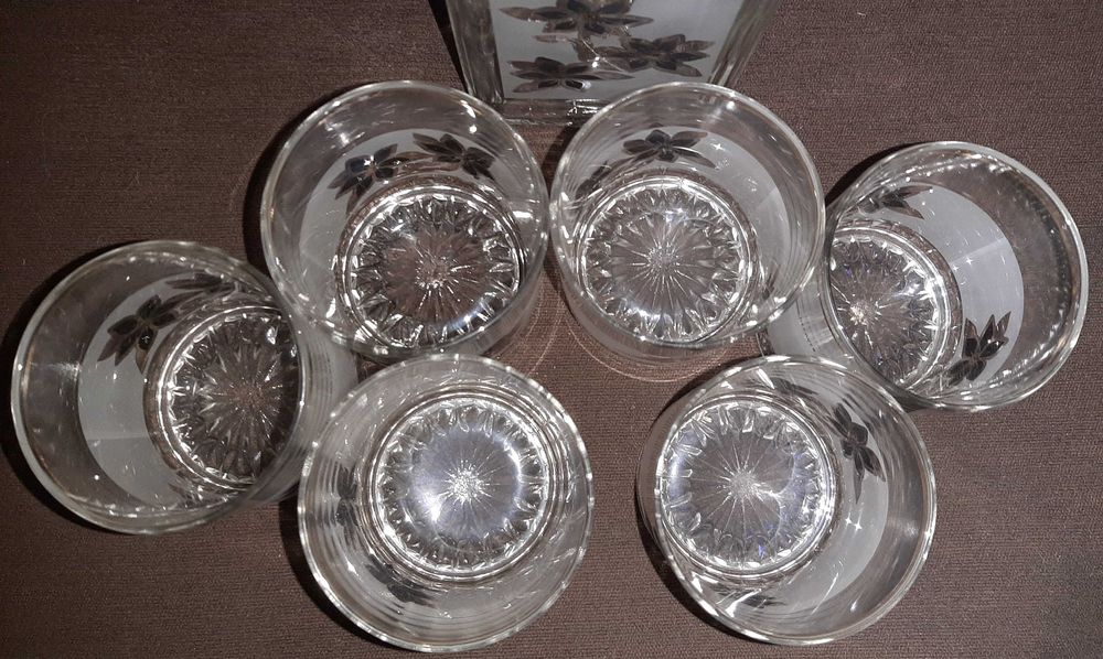 Коньячный набор. Графин и 6 стаканов. Италия