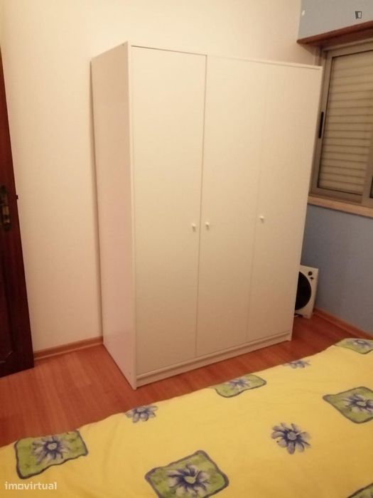 Quarto - localizado em Lisbon