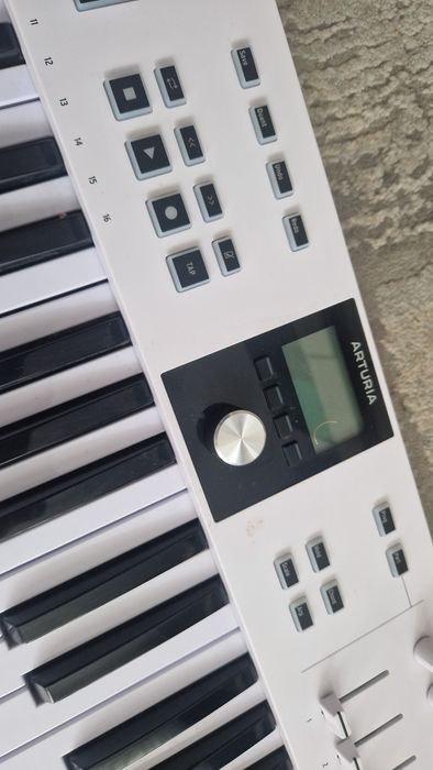 Klawiatura sterująca MIDI Arturia  keylab essential  49