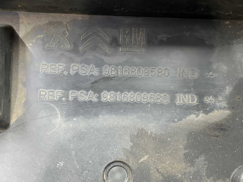 Avental para choques frontal Rifter/Partner/Citroen Berlingo (2020)