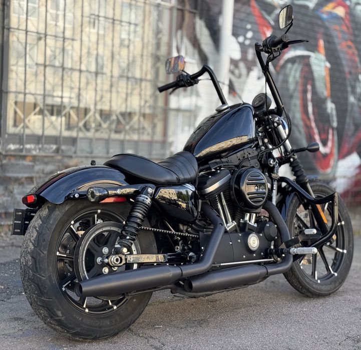 Мотоцикл Harley-Davidson Sportster 883 2020 рік