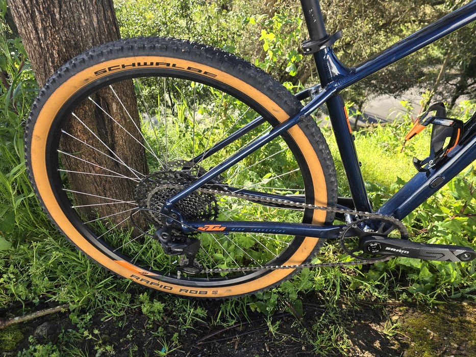 Ktm 29 m semi nova 12x1v suspensao a ar