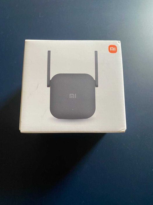 Оригінальний Xiaomi Mi Wi-Fi Range Extender Pro (ретранслятор)