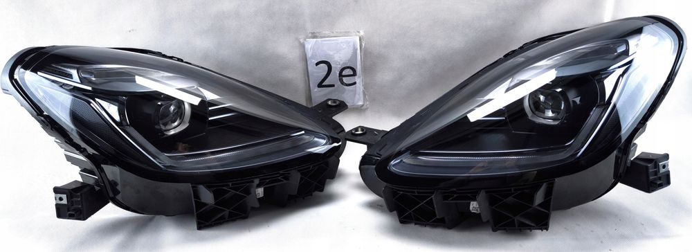 alfa romeo grecale full led lewy prawy reflektor lampa