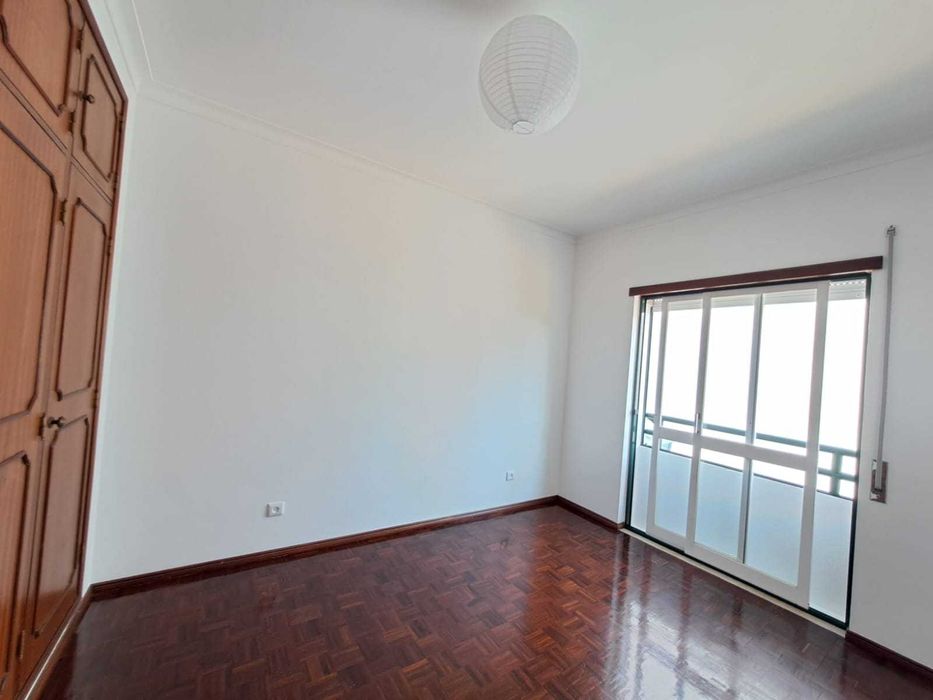 Arrendo T3, no centro de Condeixa