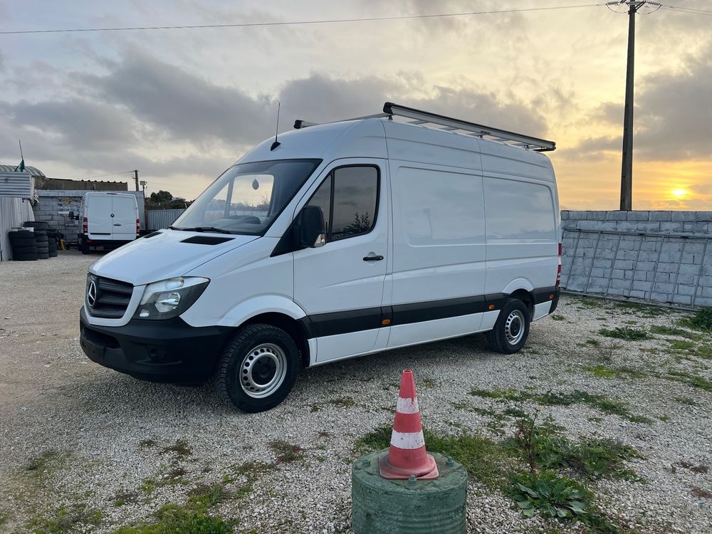 Mercedes-Benz Sprinter 313 / AC