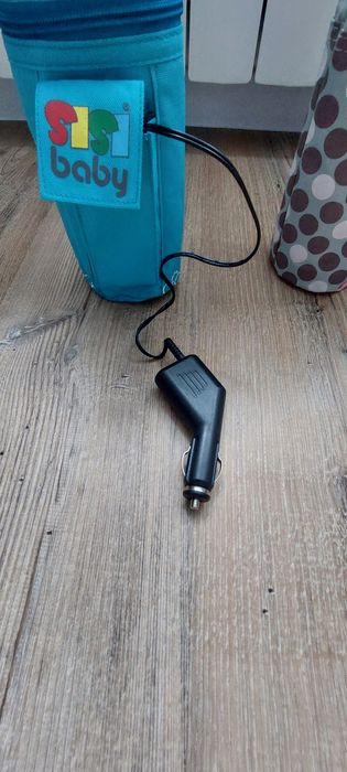 Podgrzewacz do butelek samochodowy