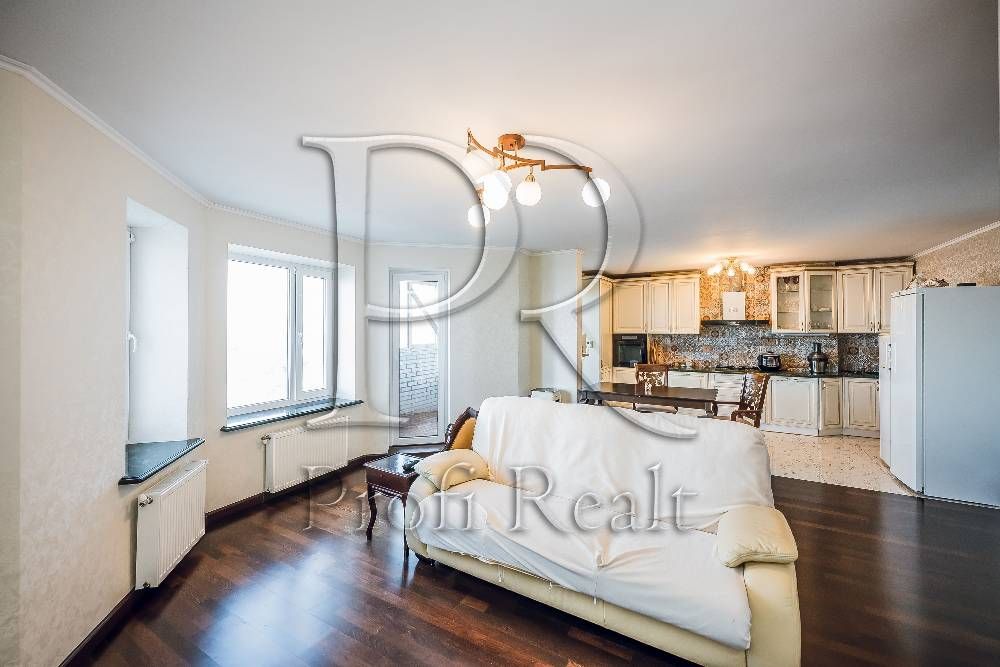 Продаж 2 кімн. квартири за адресою Теплична,38 Софіївська Борщагівка