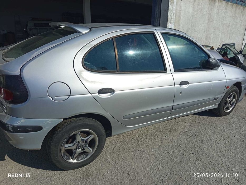 Para peças Renault Megane 1 Phase 1 1.4I ano 1997