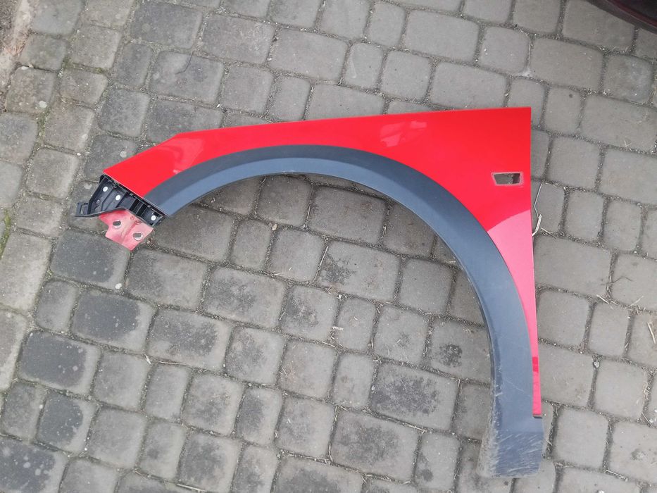 Błotnik lewy Z50B czerwony Insignia a lift Cross Country