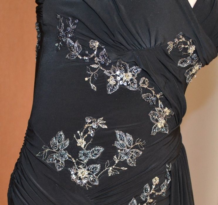 Вечірня/випускна сукня