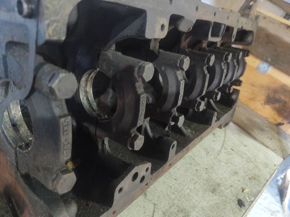 Запасні частини Е34 двигуна М21 В24