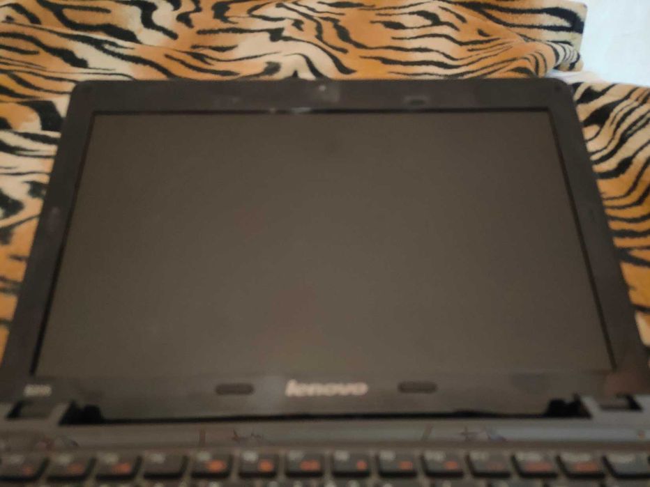 Матрица Lenovo IDEAPAD S205 по запчастям.