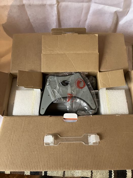 Manta tv 1101  telewizor przenośny lcd 11” fabrycznie nowy