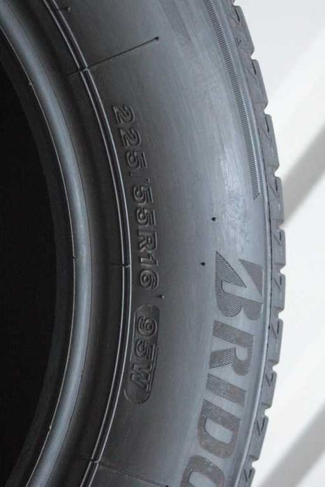 225/55/16 Bridgestone Turanza T005 225/55 R16