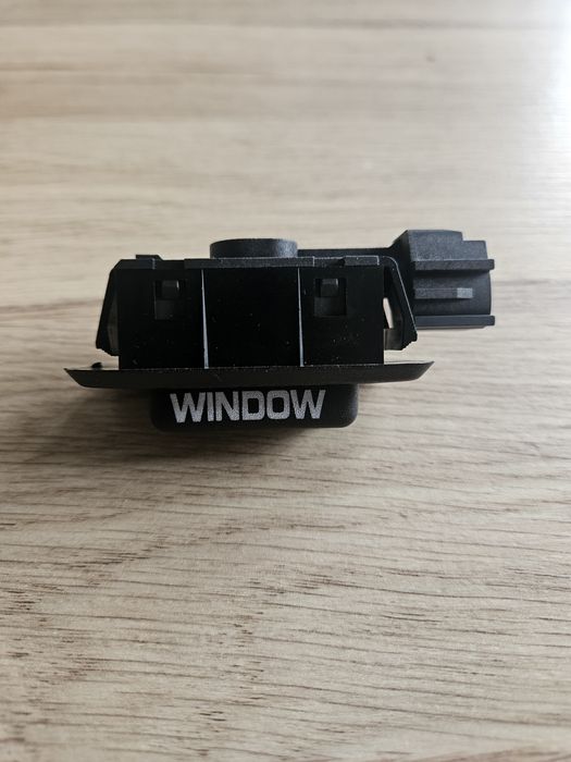 Przycisk klapy bagażnika Jeep grand cherokee wh wk