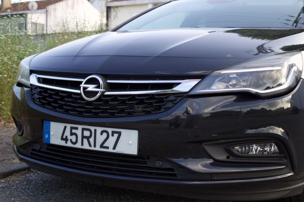 Opel Astra Sports Tourer | Maio 2016  |  Negociável