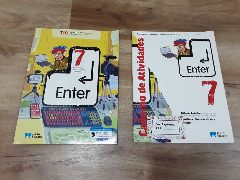 Manuais Escolares e Cadernos de Atividades - 7º Ano