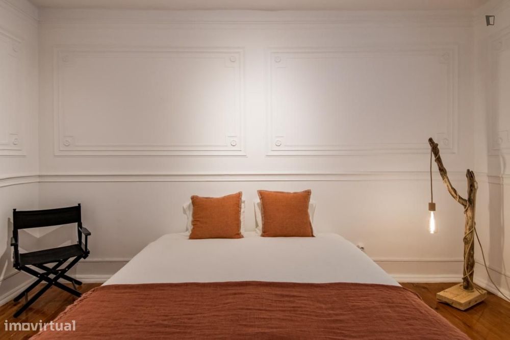 Quarto - localizado em Penha Lisbon