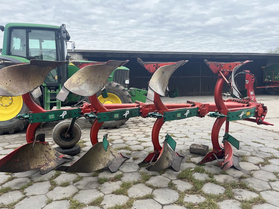 Plug kverneland  f 160 lemken