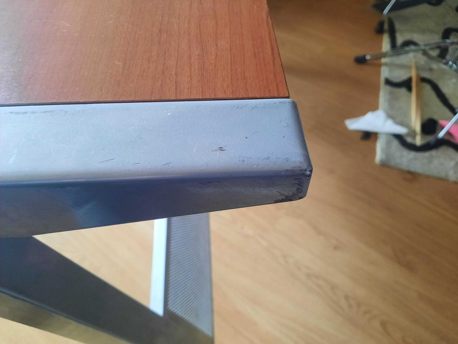 Secretária para escritório