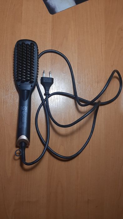 Щітка для випрямлене волосся SILVER CREST 64 A1