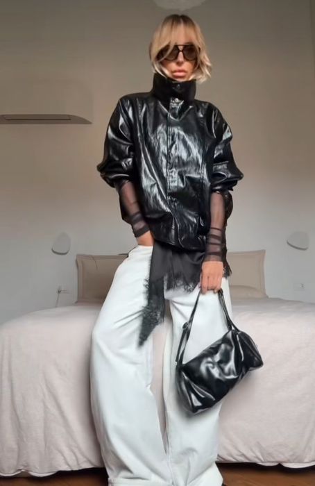 Куртка бомбер zara экокожа S, M