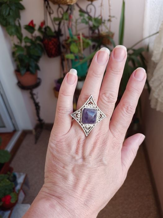 Кольцо с аметистом