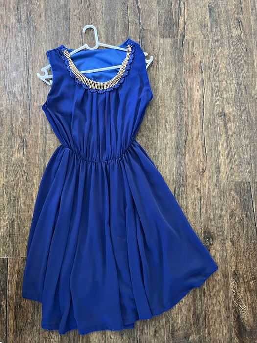 Sukienka zwiewna bez rekawow rozm S kobalt