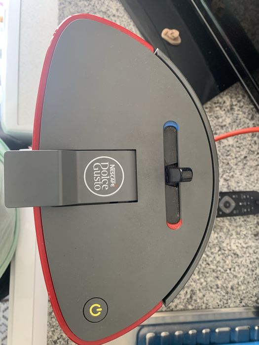 Máquina Café Dolce Gusto com Avaria (ver descrição)