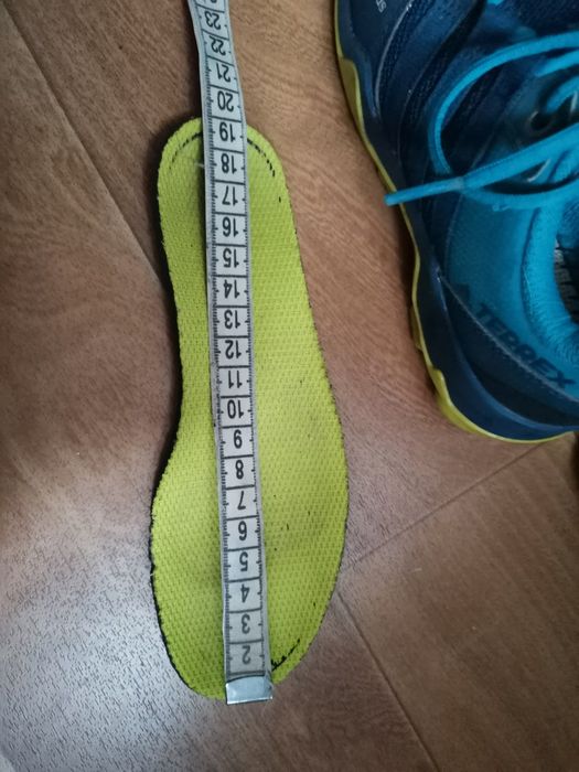 Кросовки  adidas