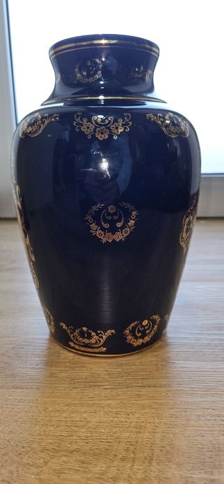Vaso em porcelana Frazarte azul cobalte