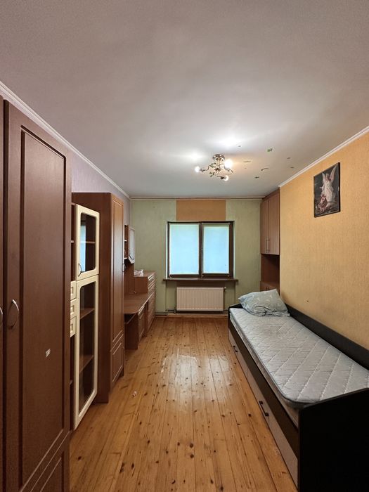 Продається будинок  у Надвірній