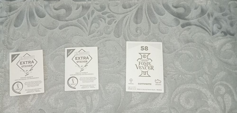 Lote 3 Cromos Panini Raros-CR7+Lewandoswski+Eriksen-Estado Novo