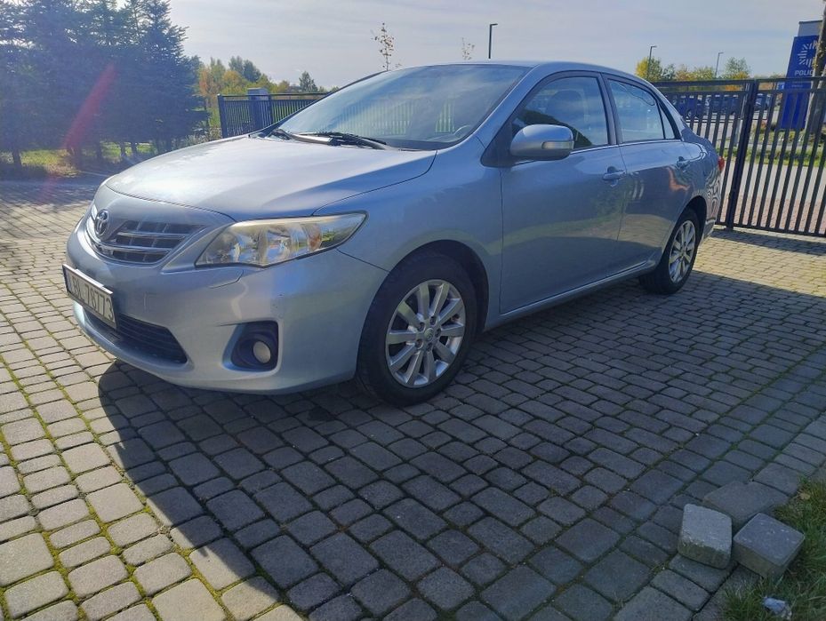 Toyota Corolla 1.6 benzyna