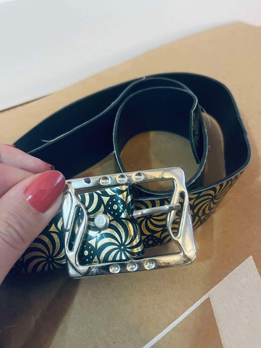 Pasek złoty czarny we wzorki pasek damski