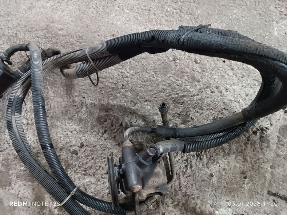 Рульова рейка Гур Volkswagen Passat B3 Golf рулевая насос карданчик