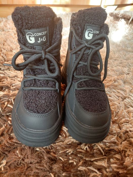 Зимові ботинки на дівчинку 35 розмір, довжина устілки 23