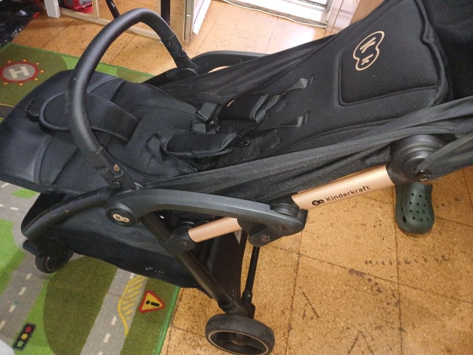 Carro bebé viagem,passeio como novo