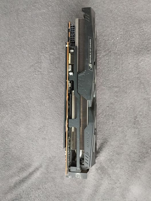 Asus Rog strix rx5600xt 6gb